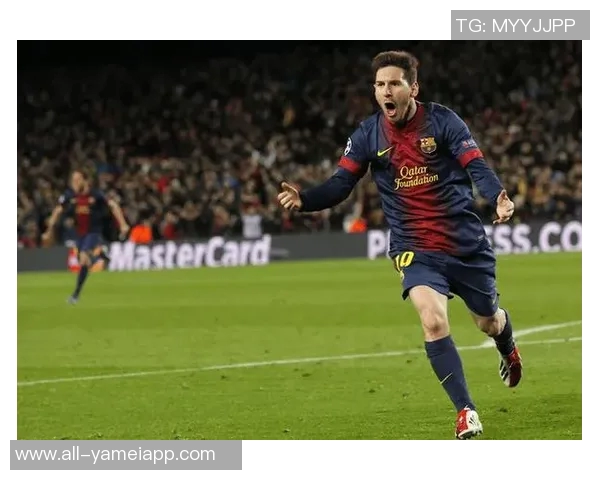 梅西助攻佩德里内切破门精彩瞬间左脚低射精准入网