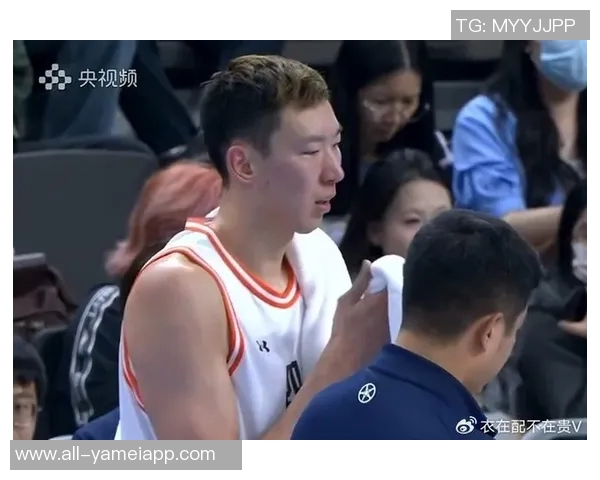 周琦表现出色却难挽败局12投6中斩获15分19篮板3封盖正负值5